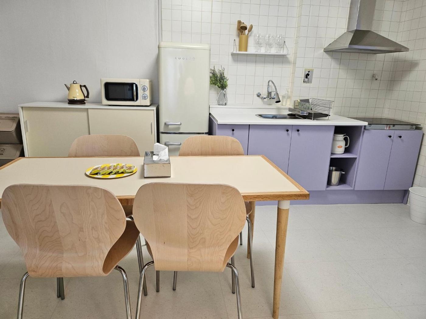 Blossom House In Hongdae Seoul