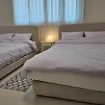 Blossom House In Hongdae