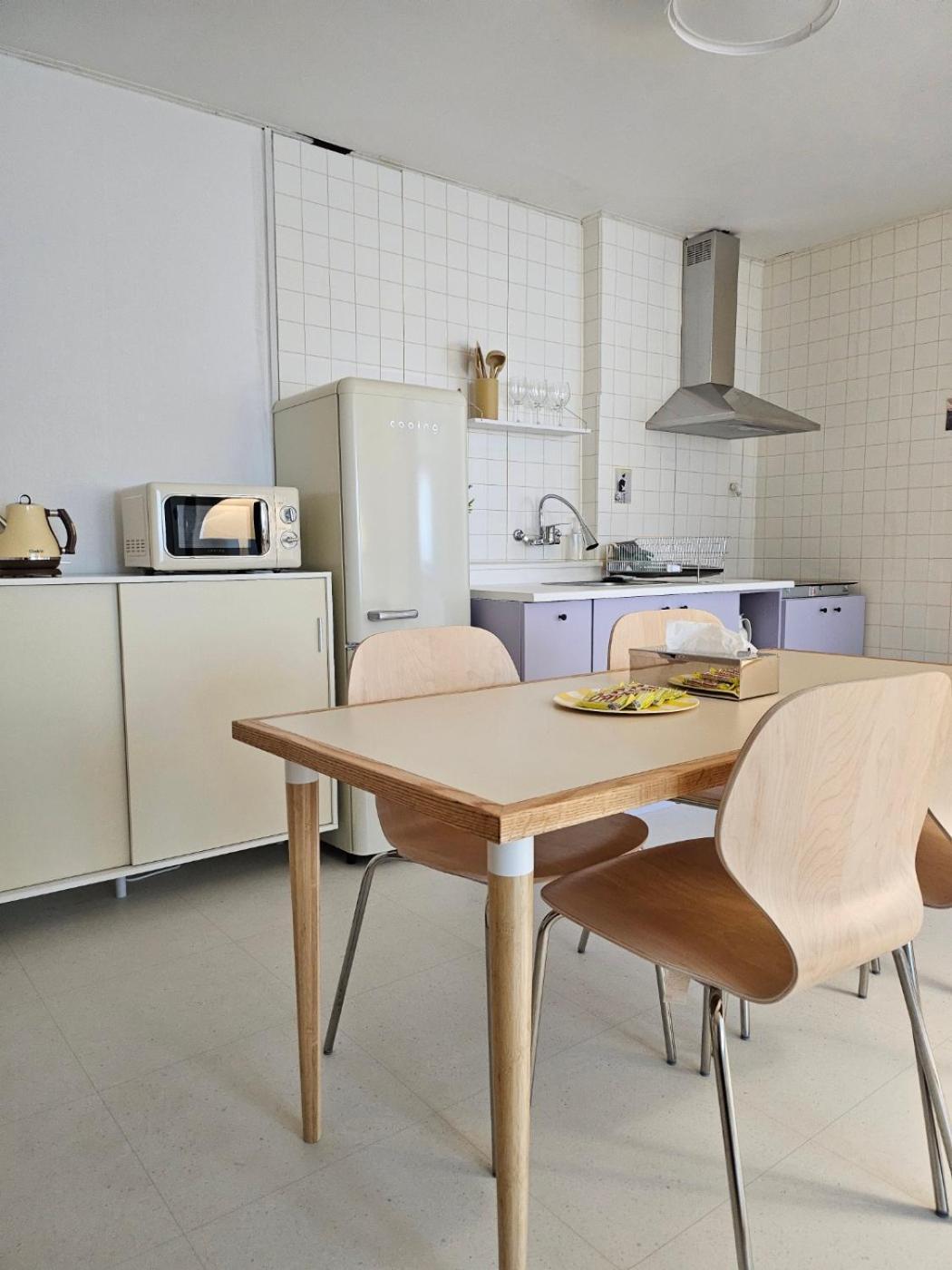 Apartment Blossom House In Hongdae Seoul